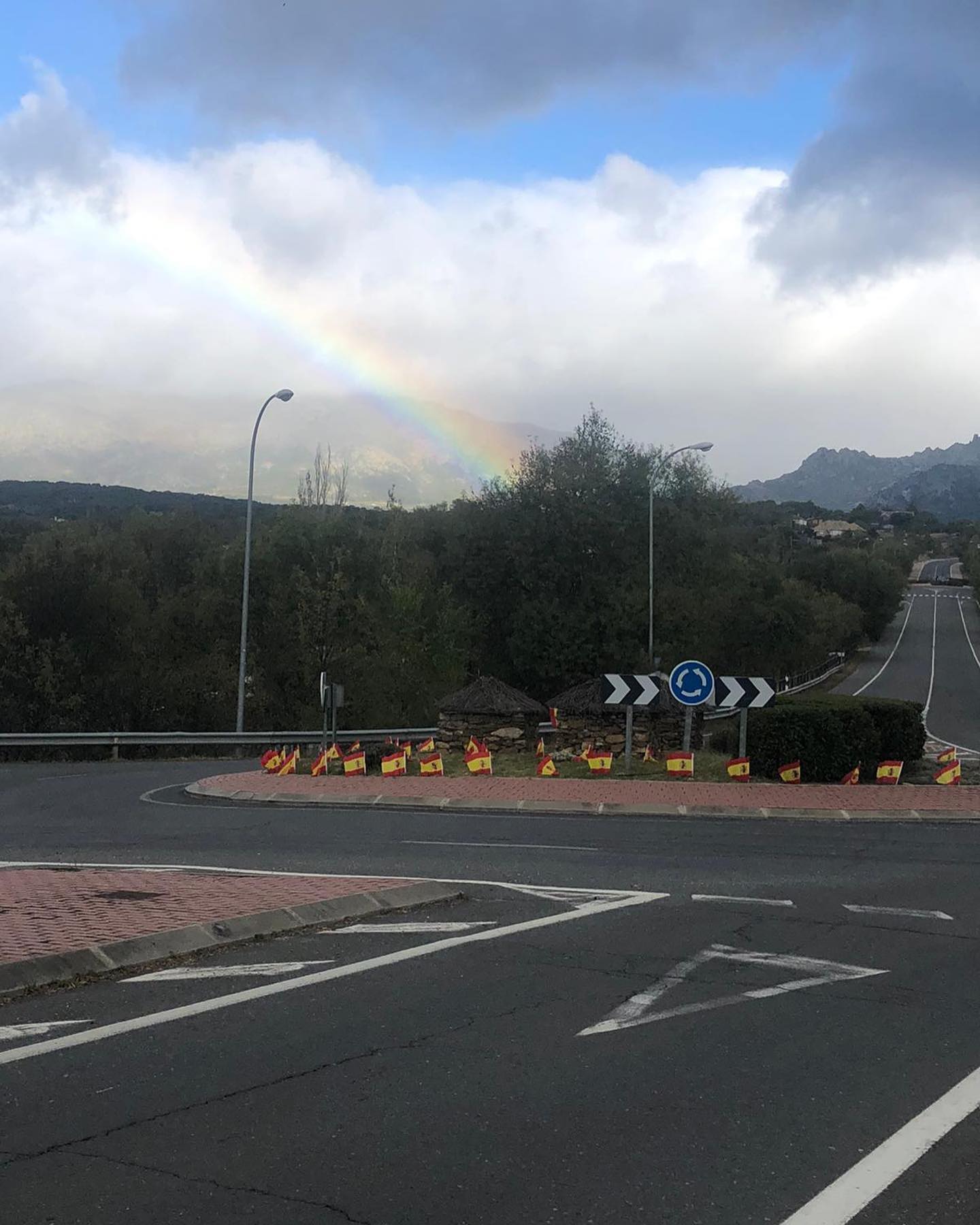 banderas en Cabanillas 1